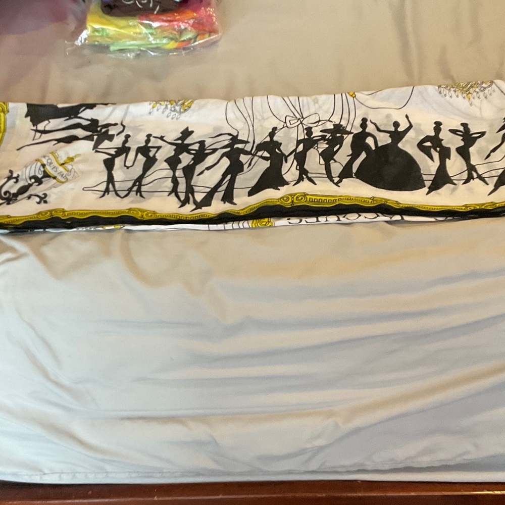 Elegant Black and White Women's Scarf